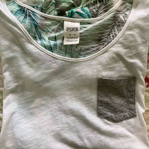 PINK Victoria Secret Tropical Tee
